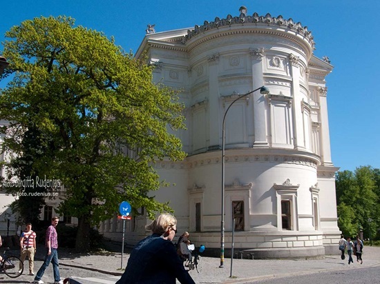 hus_20110509_universitet1