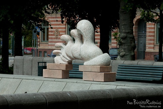 lund_20110621_statue