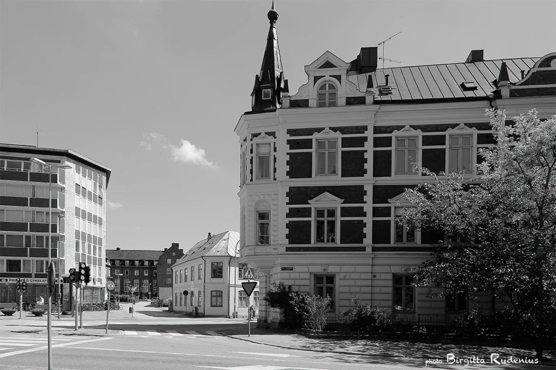 street_20130618_houses