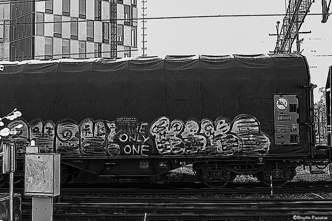 graffiti_20130913_train