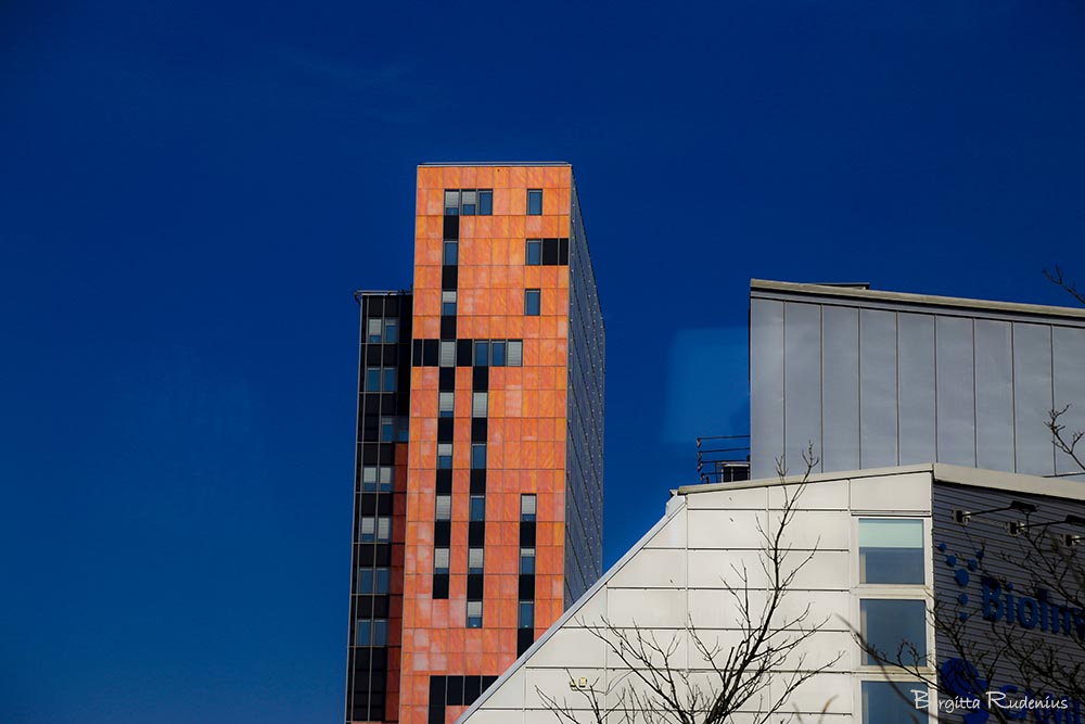 building_20150319_skyscrape