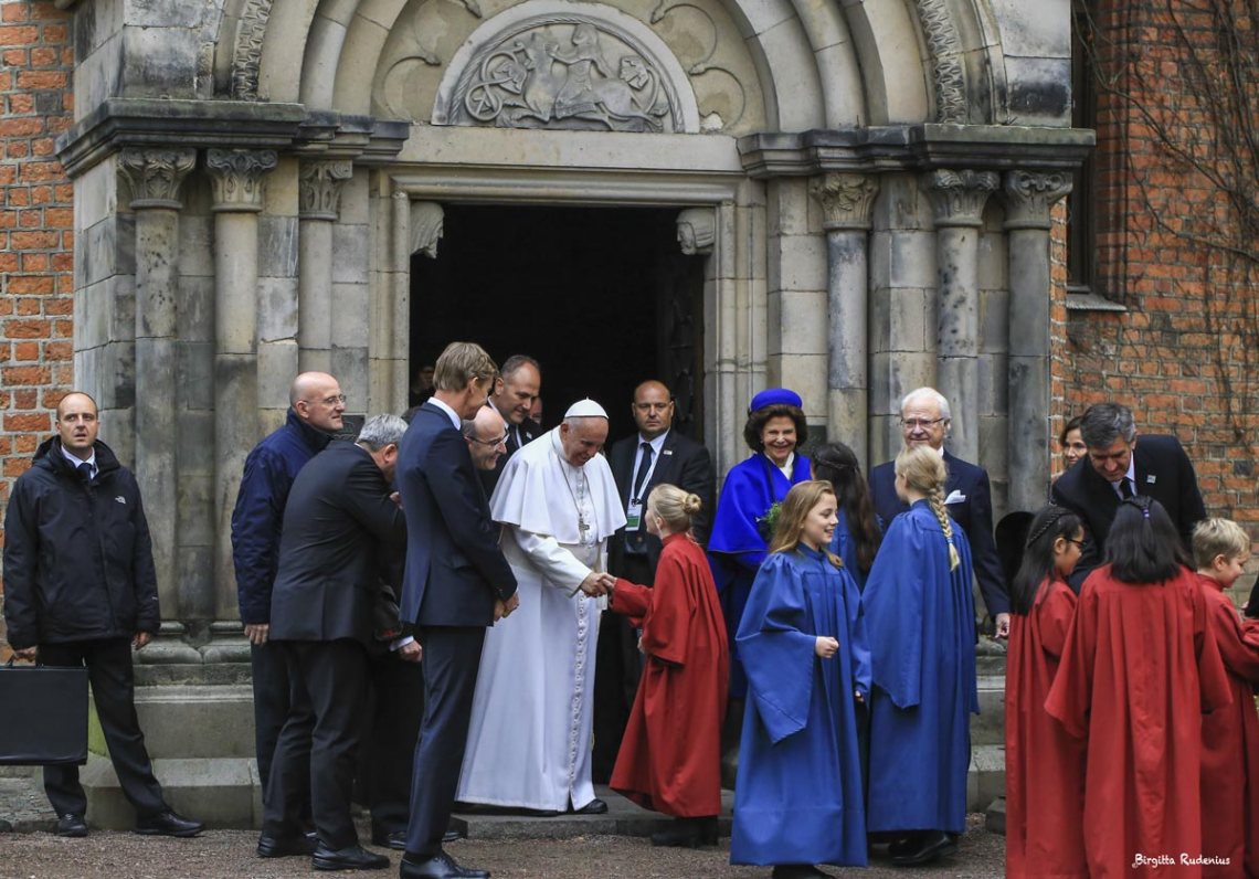 event_20161031_popechildren